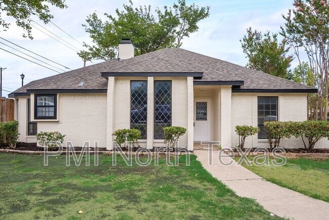 Foto del edificio - 8880 Woodstream Dr