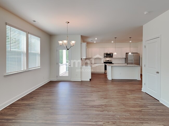 Building Photo - 2170 Brook Enclave Trail