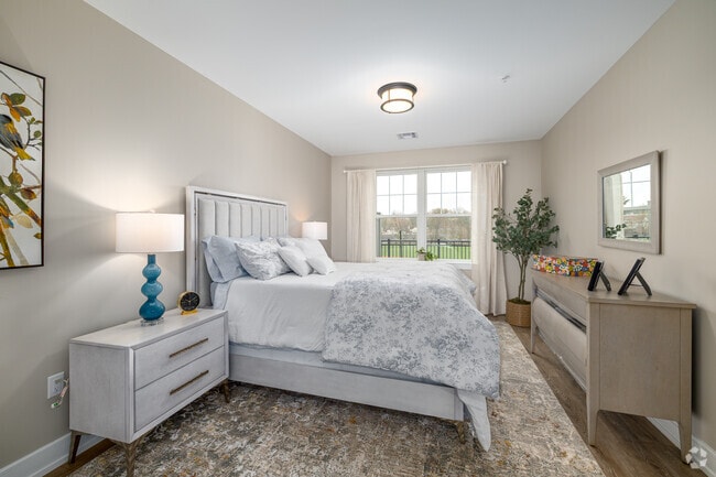 2BR, 2BA - 1,033SF - Primary Bedroom - Scotch Plains Crossing