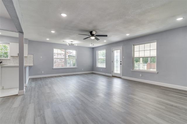 Building Photo - 1502 Staple Dr