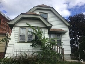 Building Photo - 3550 N 12th St