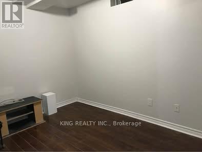 Building Photo - 3355 Aquinas Ave