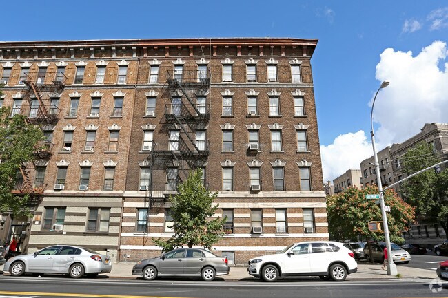 Building Photo - 600 Academy St