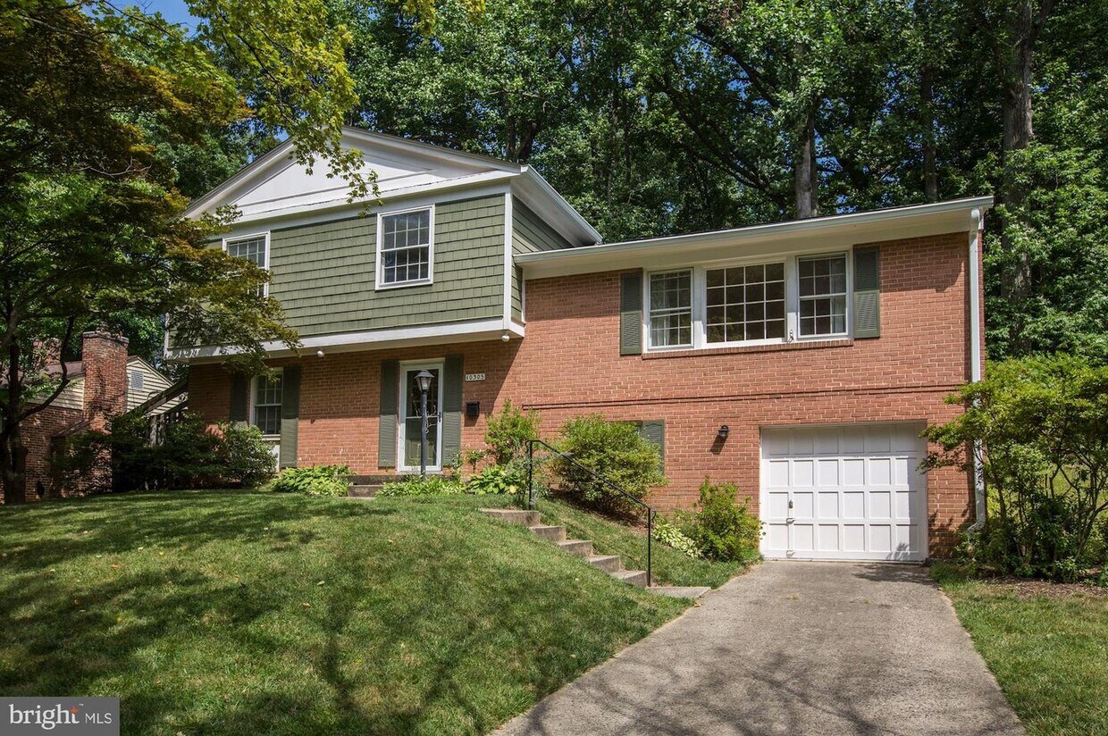 Foto principal - 10305 Cheshire Terrace