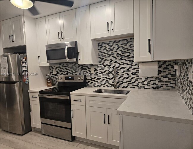 Foto del edificio - 2891 NW 14th St