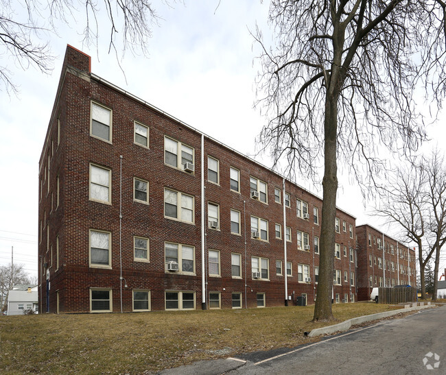 Building Photo - Gladstone Apartments