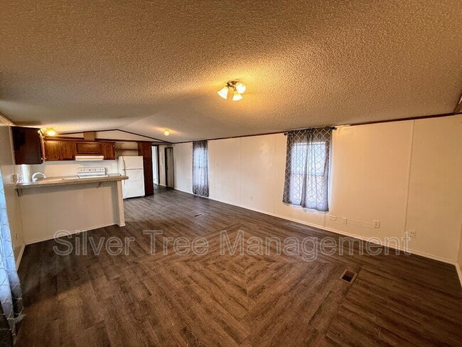 Building Photo - 236 Lark Meadow Dr