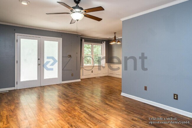 Foto del edificio - 3633 Meadow Creek Ln