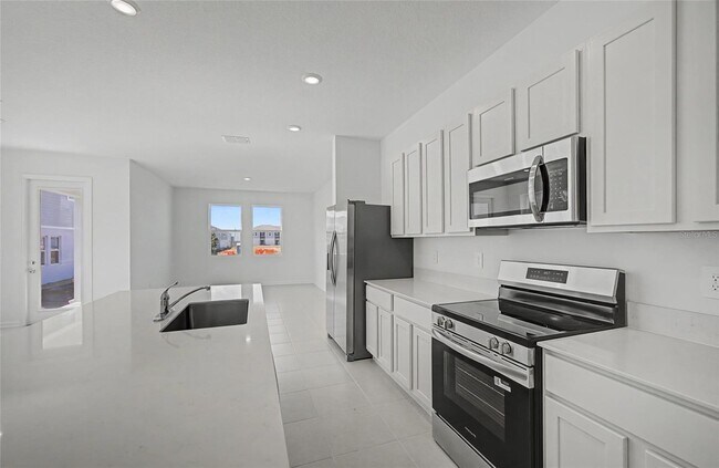 Foto del edificio - 2685 Bevel Ln