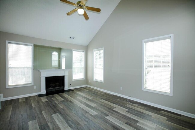 Building Photo - 4130 Wildridge Dr