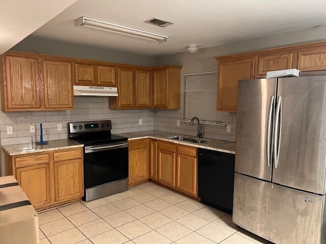 Building Photo - 5509 Wilton Dr