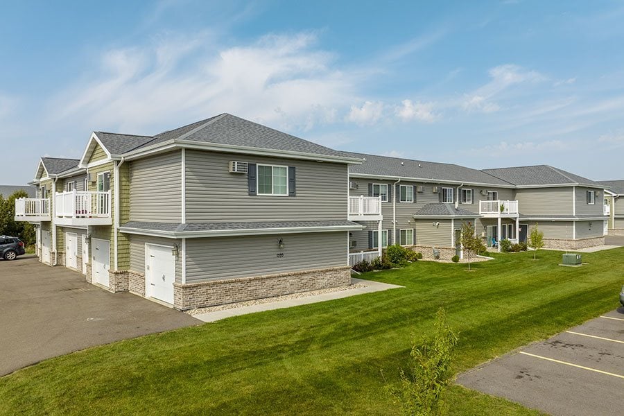 PLEASANT DRIVE ESTATES Apartments in Plover, WI