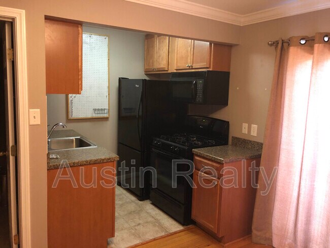 Foto del edificio - 2705 Laclede Station Rd