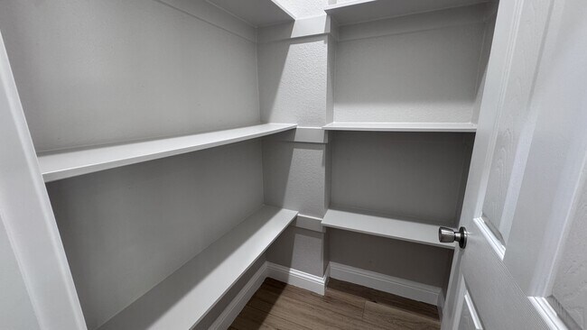 Foto del edificio - 3209 Bourland St