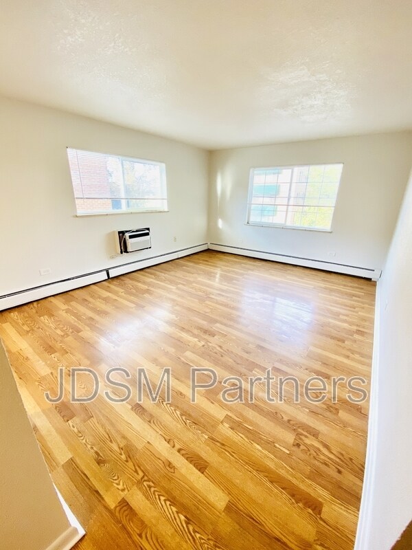 Foto del edificio - 1415 N Pearl St