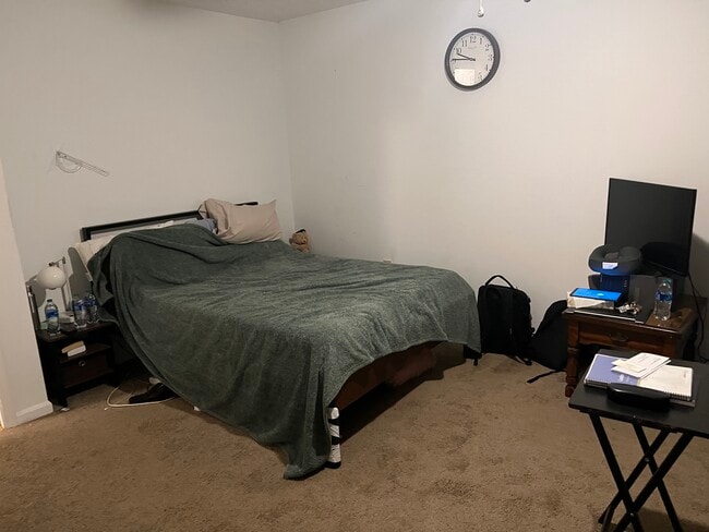 Foto del edificio - 419 New Kent Rd