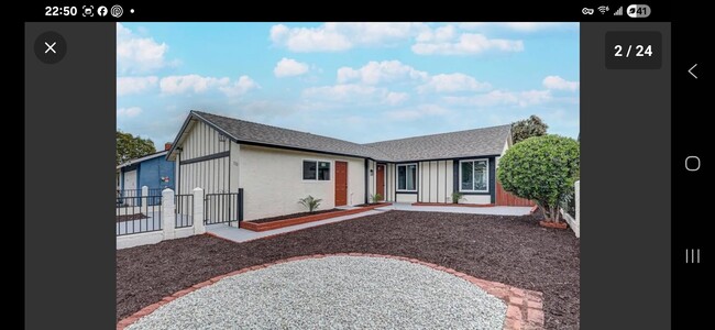 Building Photo - 1320 Vinca Way