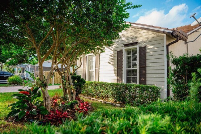 Foto del edificio - 15991 SW 96th Terrace