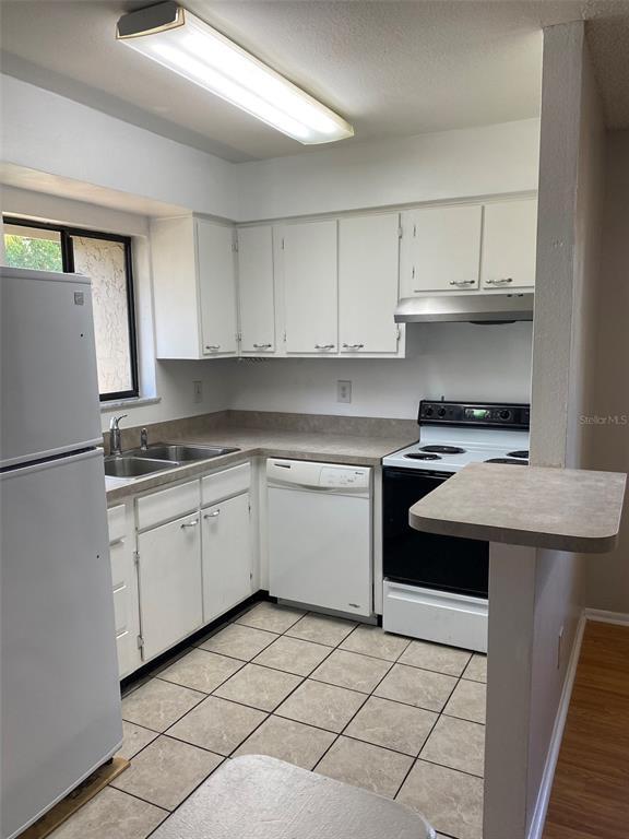 Building Photo - 158 Springwood Cir