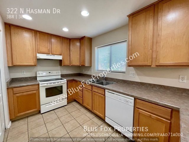 Building Photo - 322 N Hasman Dr