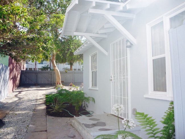 Foto del edificio - 2221 4th St