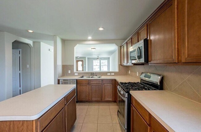 Building Photo - 1111 Desert Springs Ln