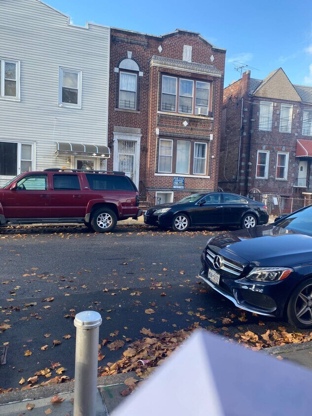 8807 Bedell Ln, Brooklyn, NY 11236 House Rental in Brooklyn, NY