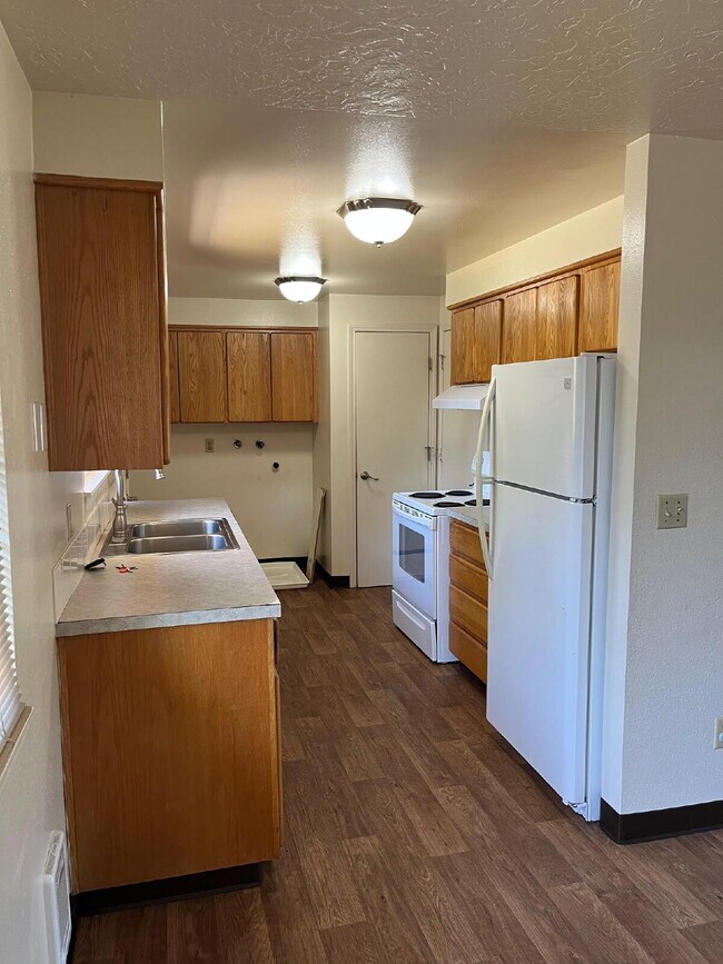 Foto del edificio - 2 Bedroom Duplex