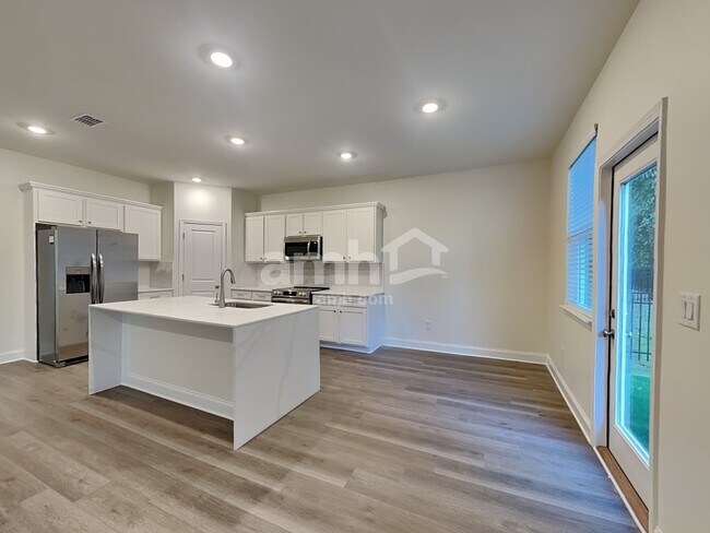 Foto del edificio - 870 Jubilation St