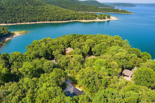 Foto del edificio - 11889 White Oak Dr