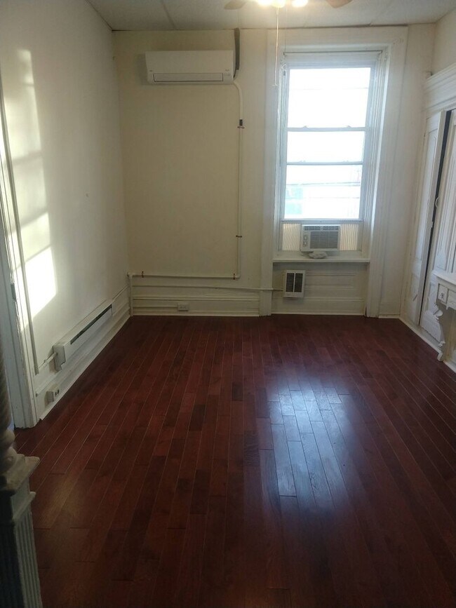 Foto del edificio - 1336 N 15th St