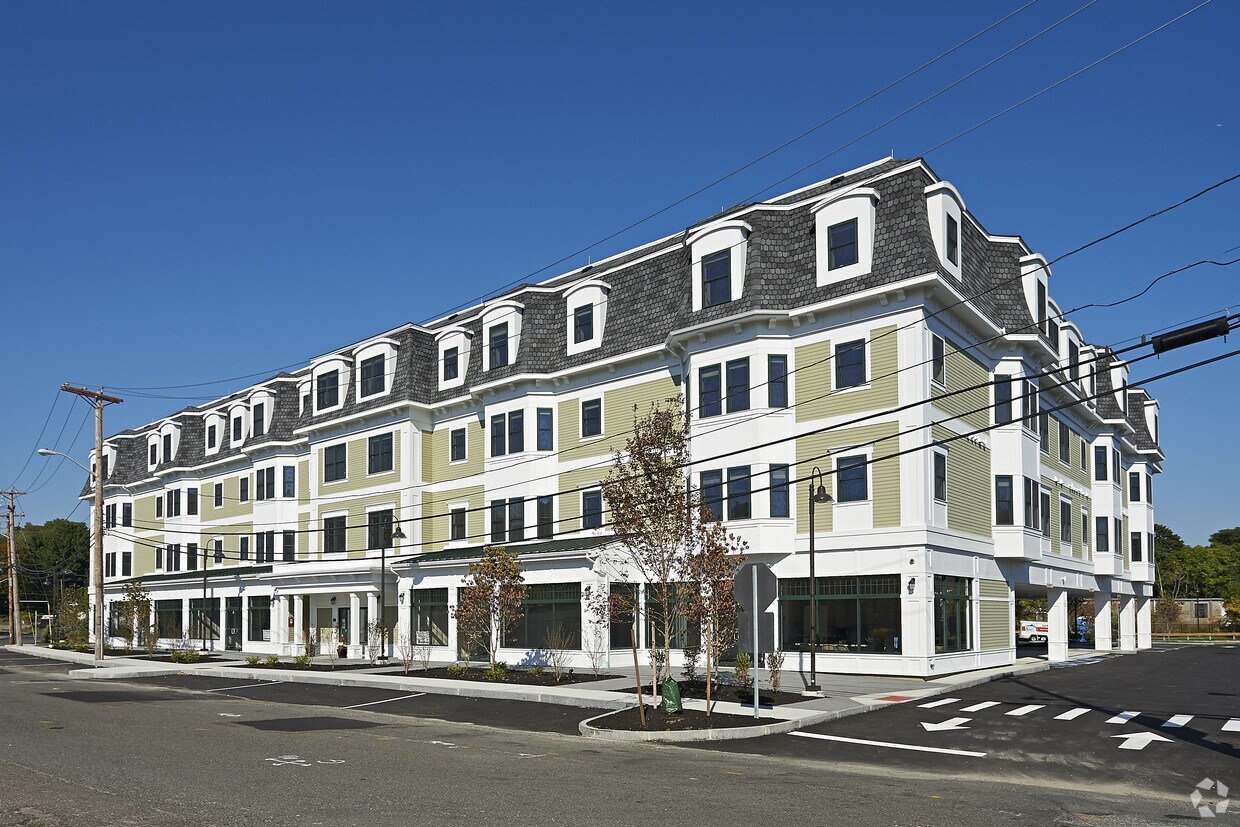 North River Luxury Apartments Apartments in Salem, MA
