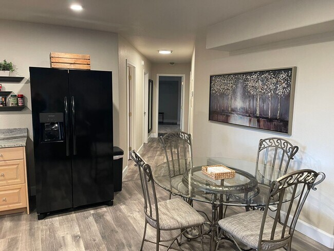 Building Photo - Juanita Retreat: Beautiful Setting on Rural Property Close to Downtown Jacksonville $300 Utility Fee