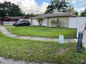 Building Photo - 8010 Woodvine Pl