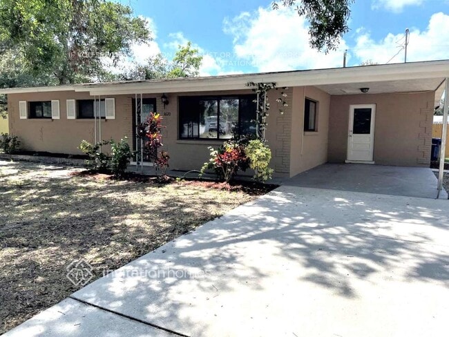 Building Photo - 3620 Bali Dr