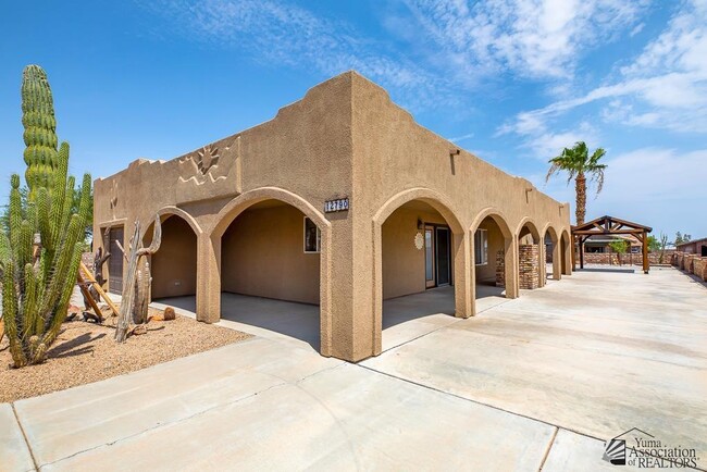 Building Photo - 12790 E 46th Dr