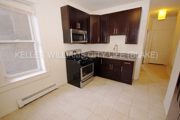 Primary Photo - 511 Central Ave