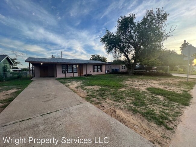 Building Photo - 2 br, 1 bath House - 2110 E San Jose St
