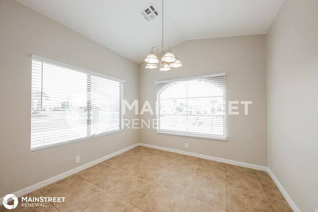 Foto del edificio - 3202 W Louise Dr, Phoenix, AZ 85027