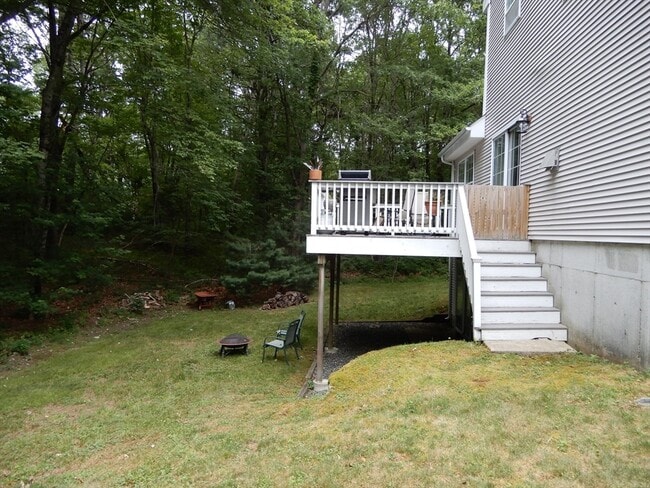 Building Photo - 5 Bradshaw Ln