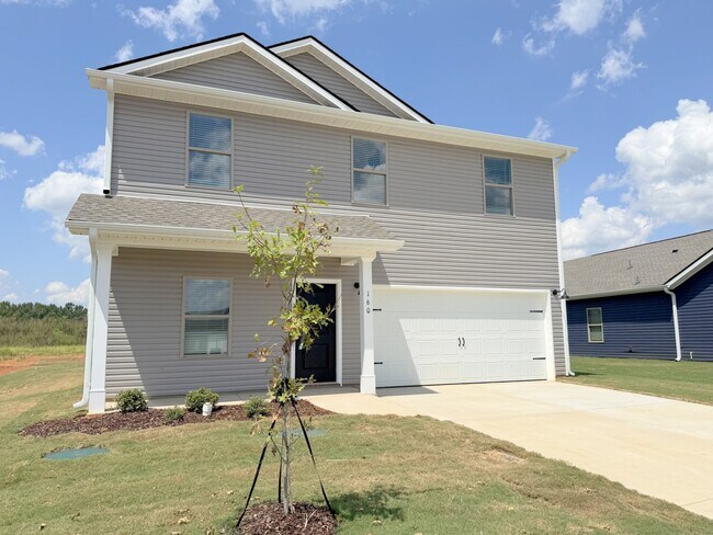 Building Photo - 160 Labrador Ln