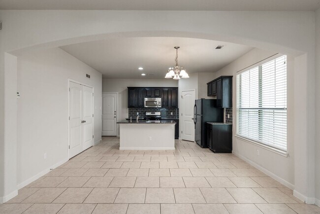 Foto del edificio - Modern single-story condo - Available now!
