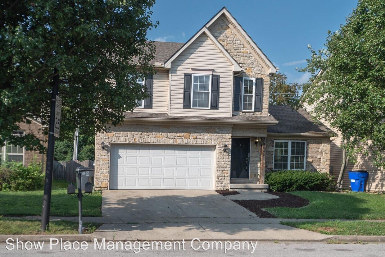 Foto principal - 3 br, 3.5 bath House - 2045 Drummond Dr