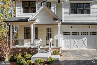 Building Photo - 1606 Upton Scott Way
