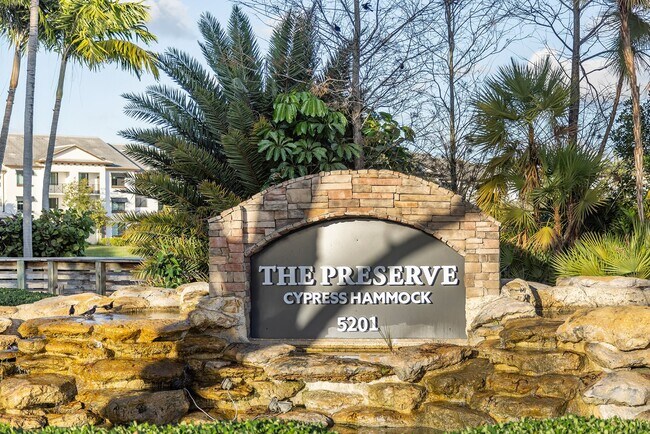 Foto del edificio - The Preserve Cypress Hammock