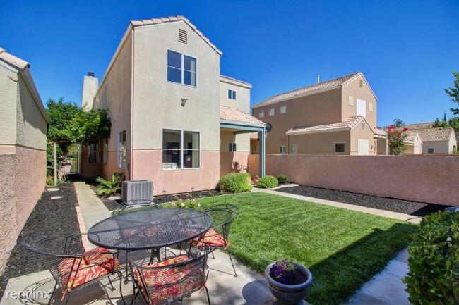 Foto del edificio - 3 br, 3 bath House - 9171 E Laguna Way