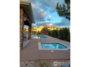 Building Photo - 457 Black Feather Loop