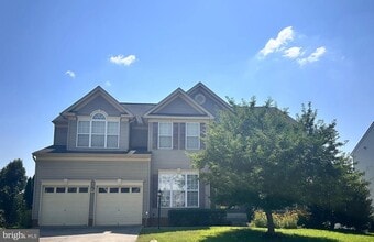 Building Photo - 332 Rubens Cir