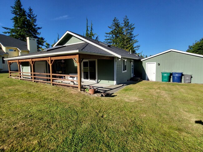 Building Photo - 23330 28th Ave W