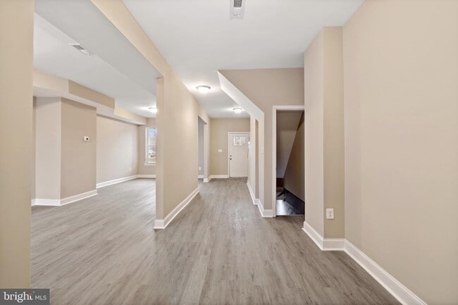 Building Photo - 3732 Towanda Ave